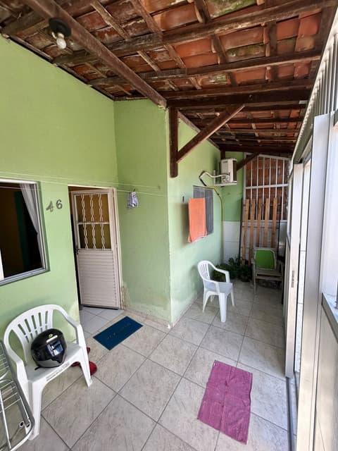 Área interna da casa à venda no Santos Dumont em Maceió