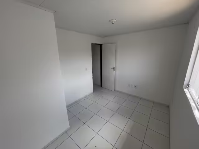 Casa à venda em Rio Largo com 2 quartos